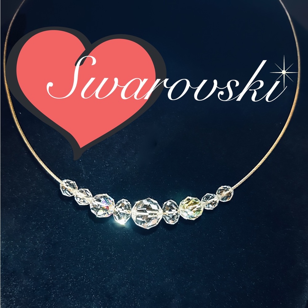 Vintage Swarovski Crystal Necklace on silver tone chain